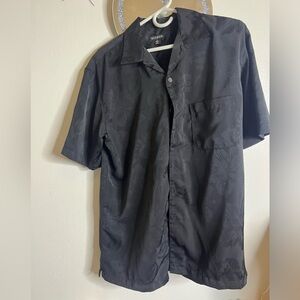 Black Hawaiian, Monochrome Flower Print Collared Short Sleeve Dress Shirt